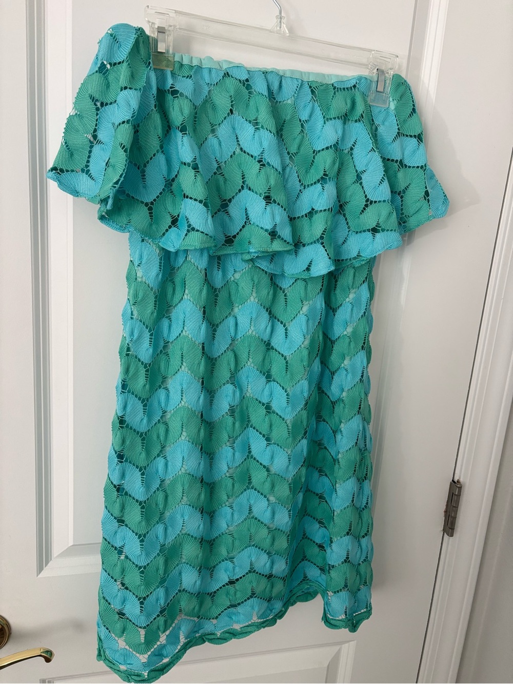 Judith March strapless sun dress blue green chevron crochet lace ruffle M